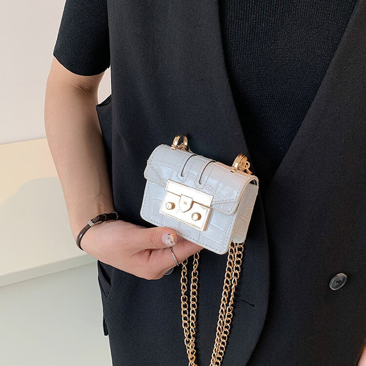 "Bunny" - Glossy Mini Purse